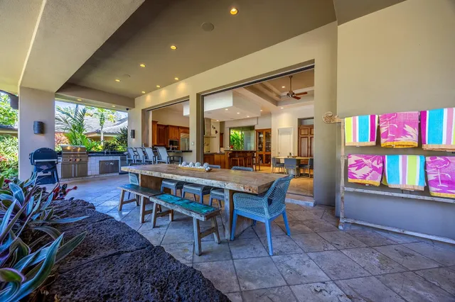 $9,900,000 | 223 Plantation Club Drive, Unit 14, Lahaina, HI 96761