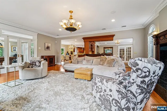 $1,999,000 | 840 Stonewall Court, Franklin Lakes, NJ 07417