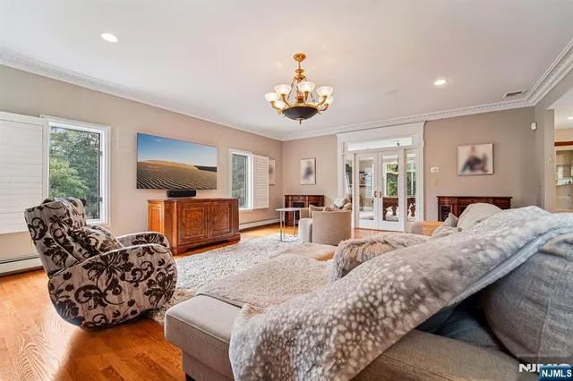 $1,999,000 | 840 Stonewall Court, Franklin Lakes, NJ 07417