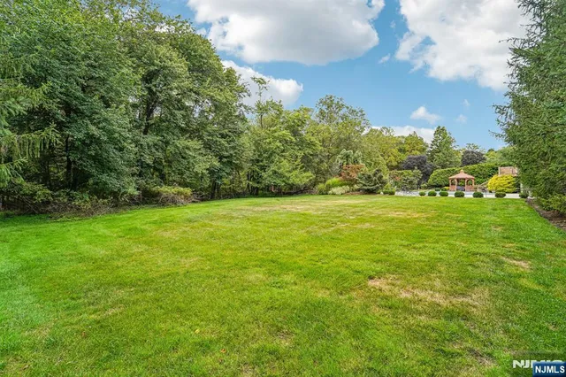 $1,999,000 | 840 Stonewall Court, Franklin Lakes, NJ 07417