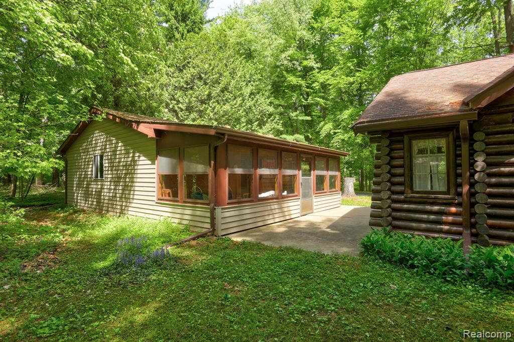 3814 South Towerline Road Bridgeport, MI 48722 - Photo 40 of 52