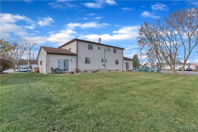 $419,900 | 5 Lordan Drive, Cheektowaga, NY 14227