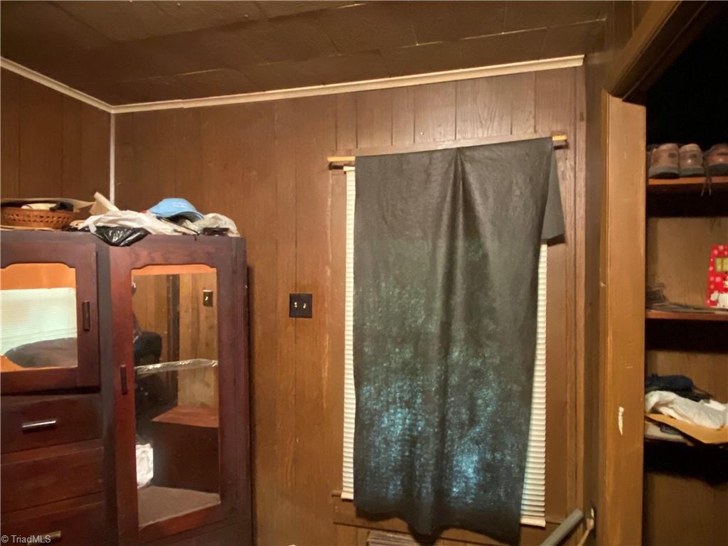 237 Dorothy Street High Point, NC 27262 - Photo 24 of 33 Gallery Image 24