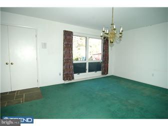 108 Wheatfield Road Reading, PA 19608 - Photo 5 of 12 Dining Room