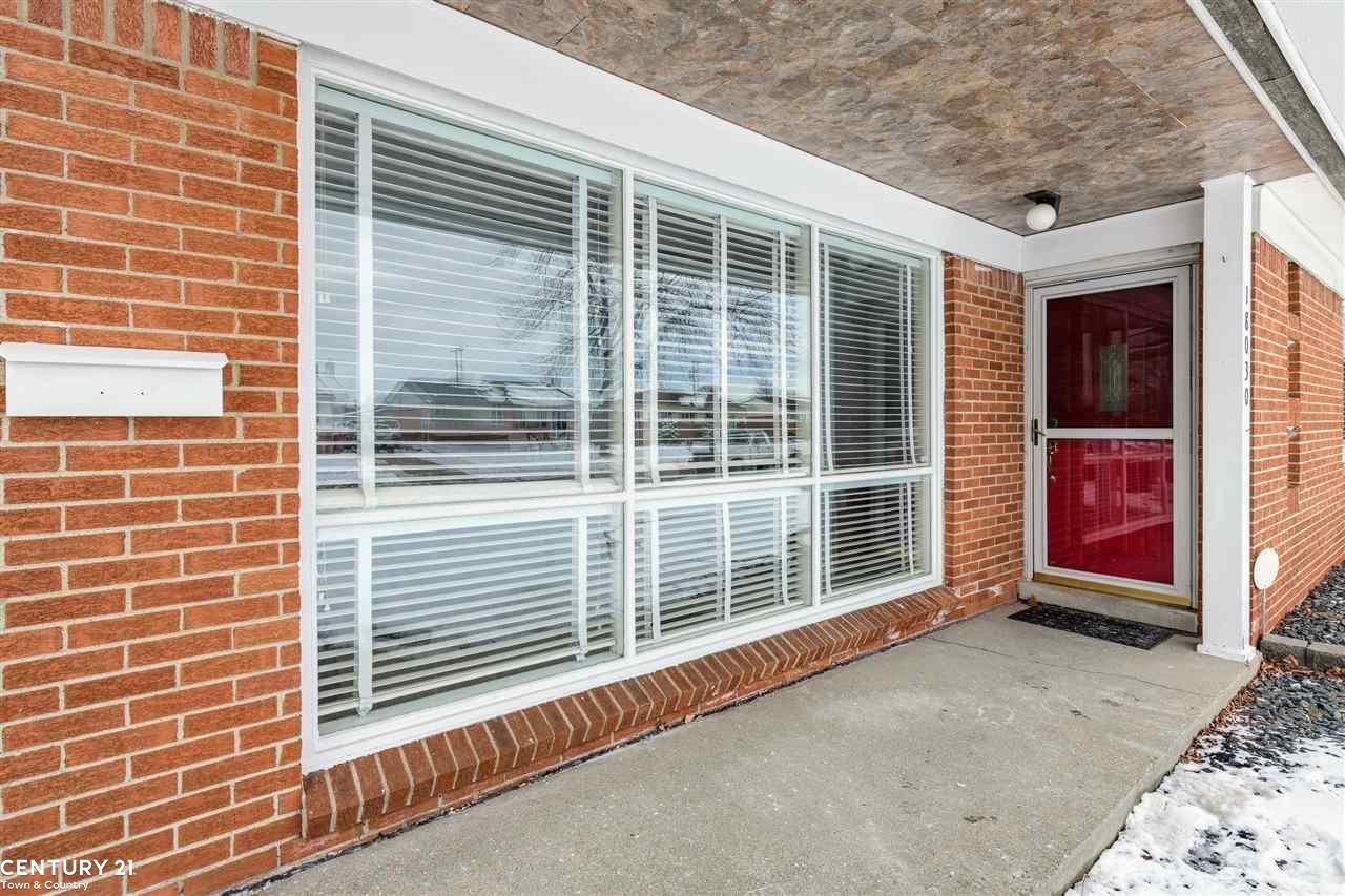 18030 Rainbow Road Fraser, MI 48026 - Photo 6 of 26