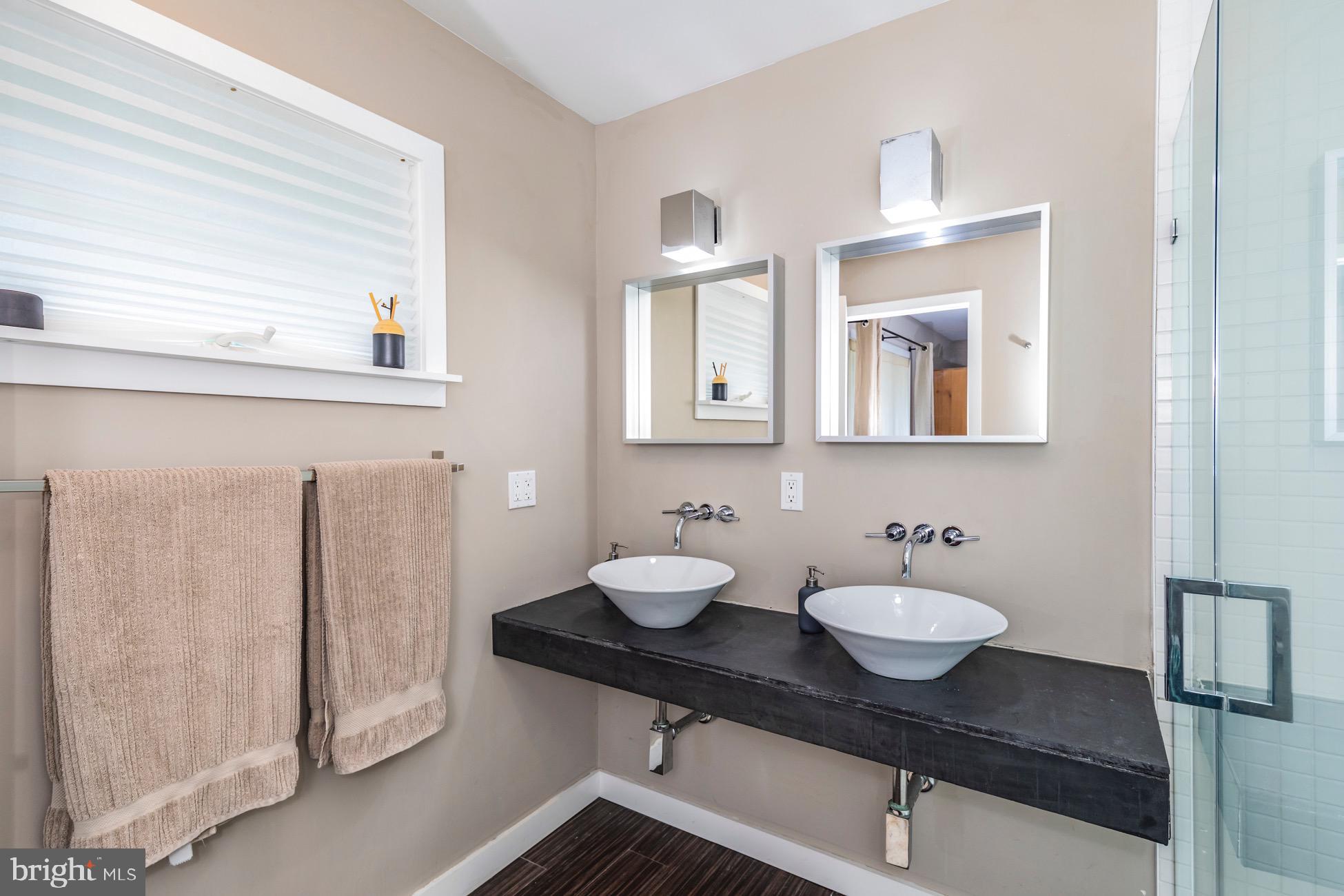 138 Westcott Road Princeton, NJ 08540 - Photo 27 of 41 Master Bath