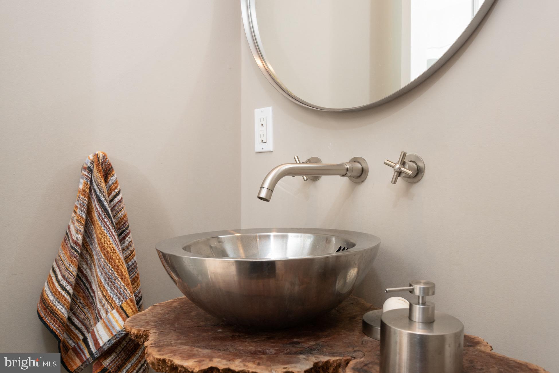 138 Westcott Road Princeton, NJ 08540 - Photo 9 of 41 Guest Powder Room