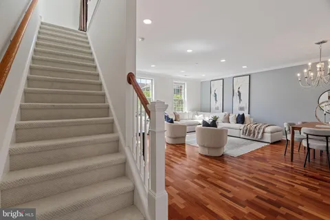 $899,000 | 406 Regatta Drive, Philadelphia, PA 19146