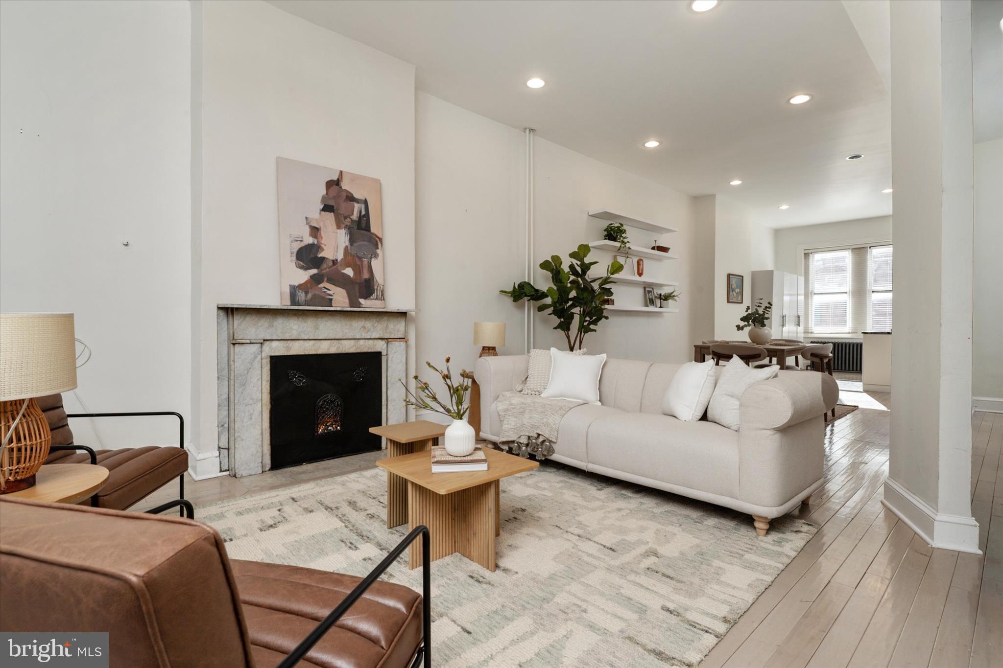 1803 Madison Avenue Baltimore, MD 21217 - Photo 24 of 42 Upper Level Living Room
