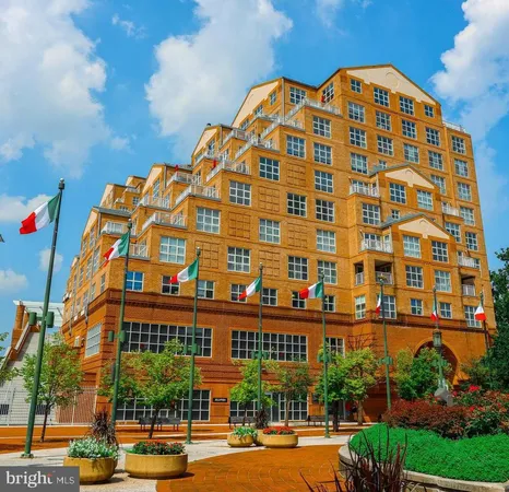 $389,000 | 250 President Street, Unit 306, Baltimore, MD 21202