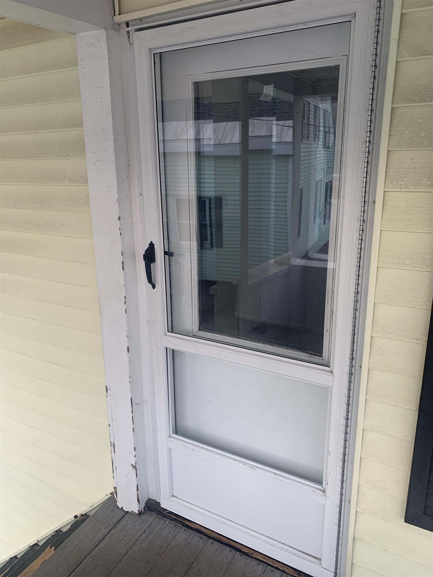 22 Spring Street Somersworth, NH 03878 - Photo 2 of 32 Gallery Image 2