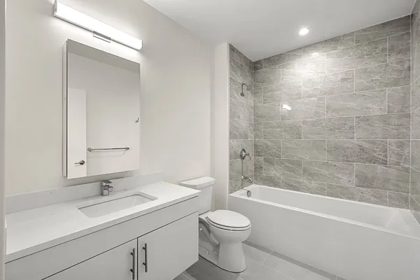 $1,225,000 | 1151 Walnut Street, Unit 301, Newton, MA 02461