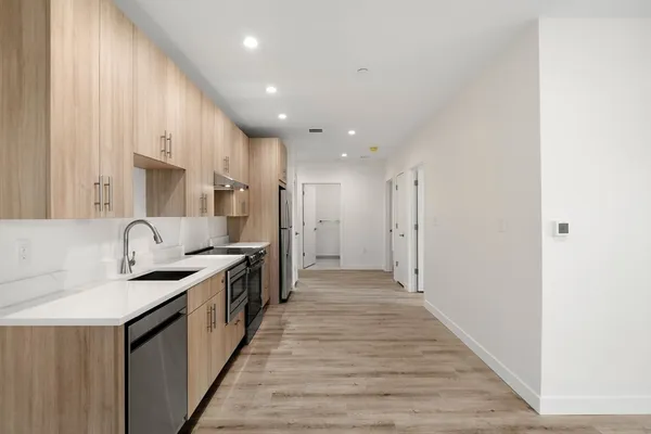 $1,225,000 | 1151 Walnut Street, Unit 301, Newton, MA 02461