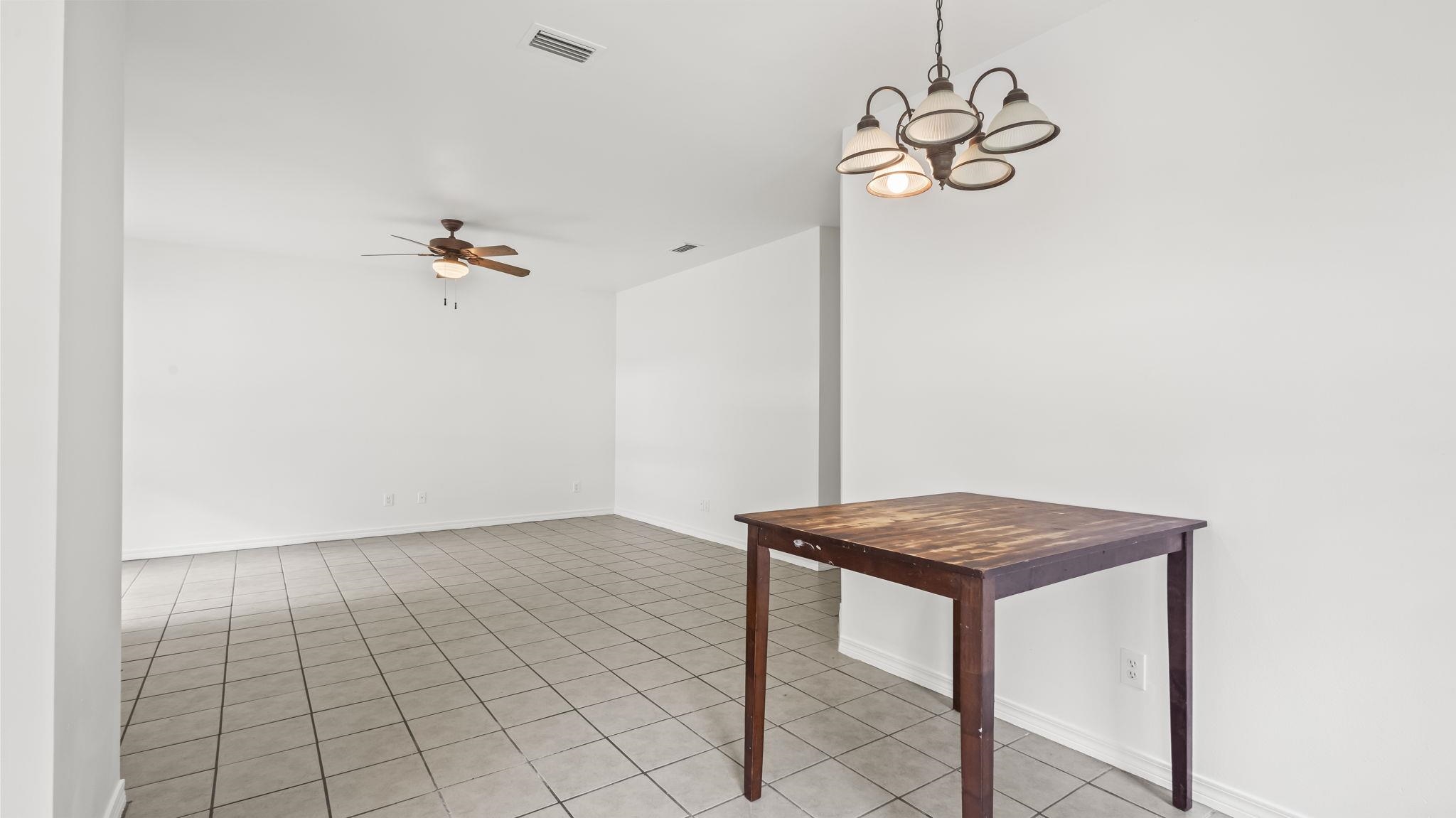 28129 8th Avenue Daphne, AL 36526 - Photo 14 of 38 Dining