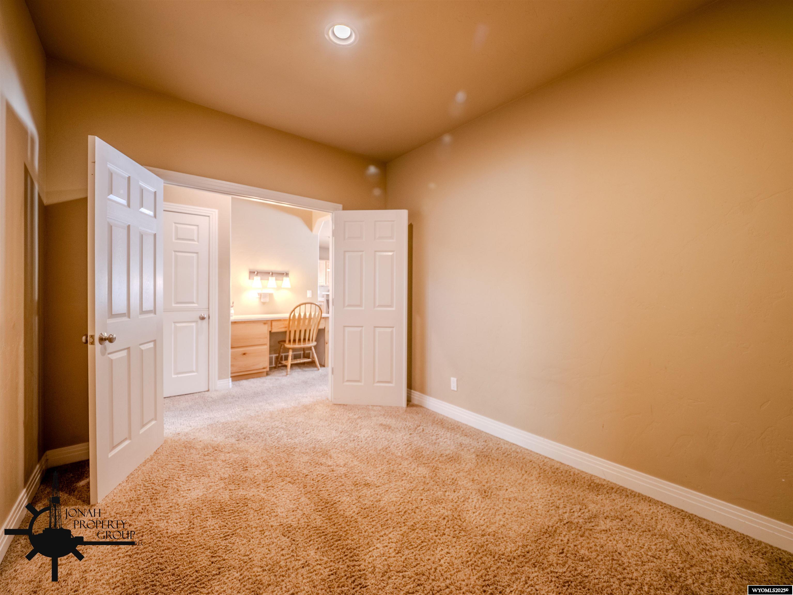 4432 East 24th Street Casper, WY 82609 - Photo 15 of 29