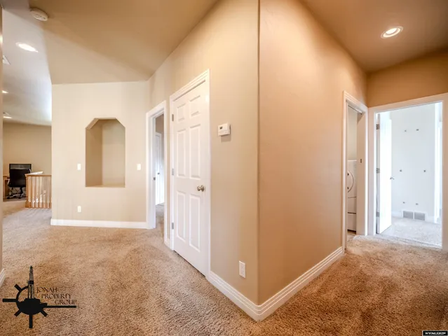 $949,999 | 4432 East 24th Street, Casper, WY 82609