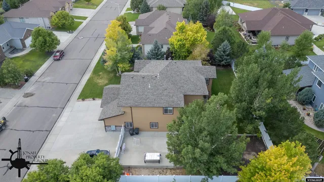 $949,999 | 4432 East 24th Street, Casper, WY 82609