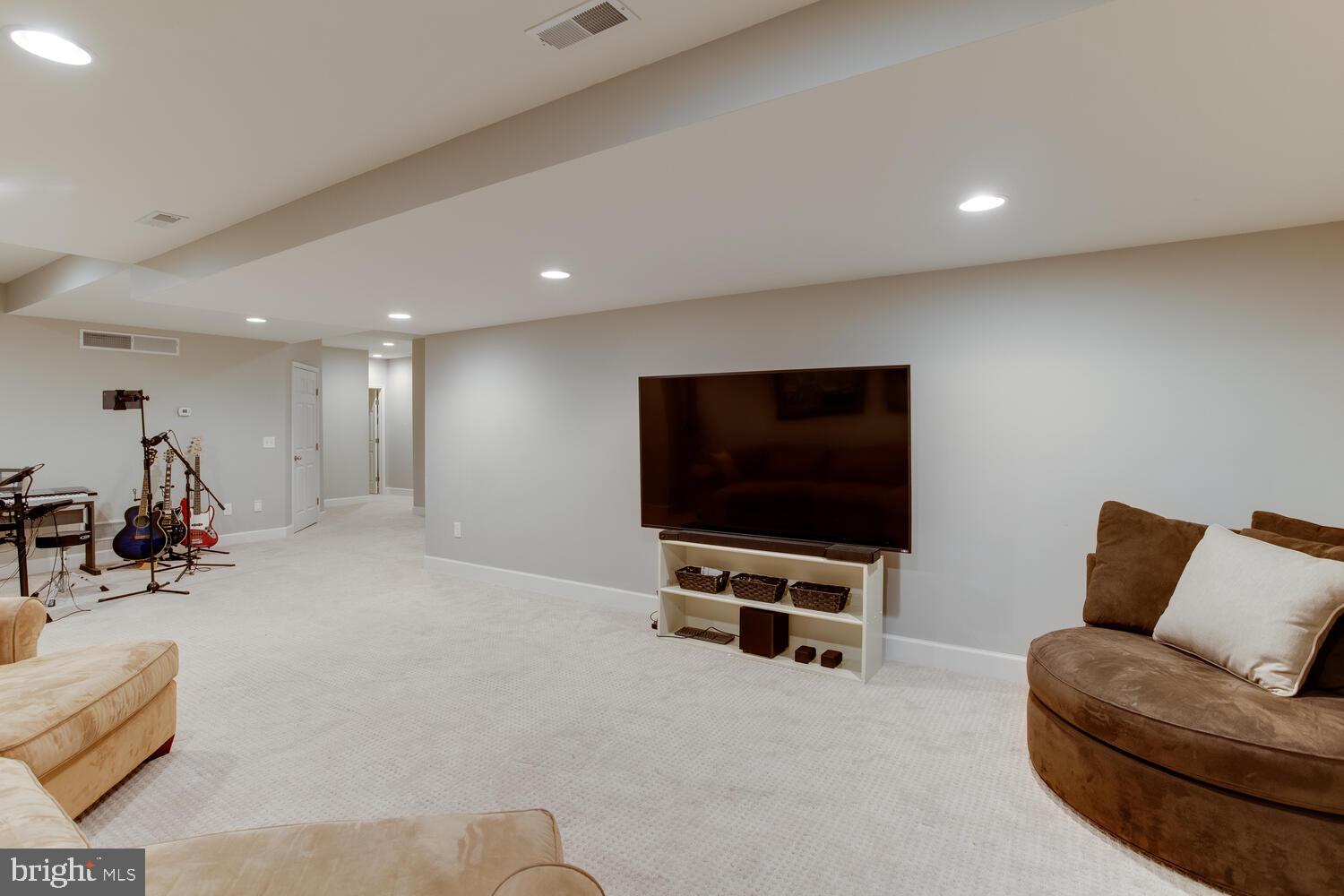 8 Grace Ridge Court Monkton, MD 21111 - Photo 48 of 79 recreation room-30'6 x 13'10
