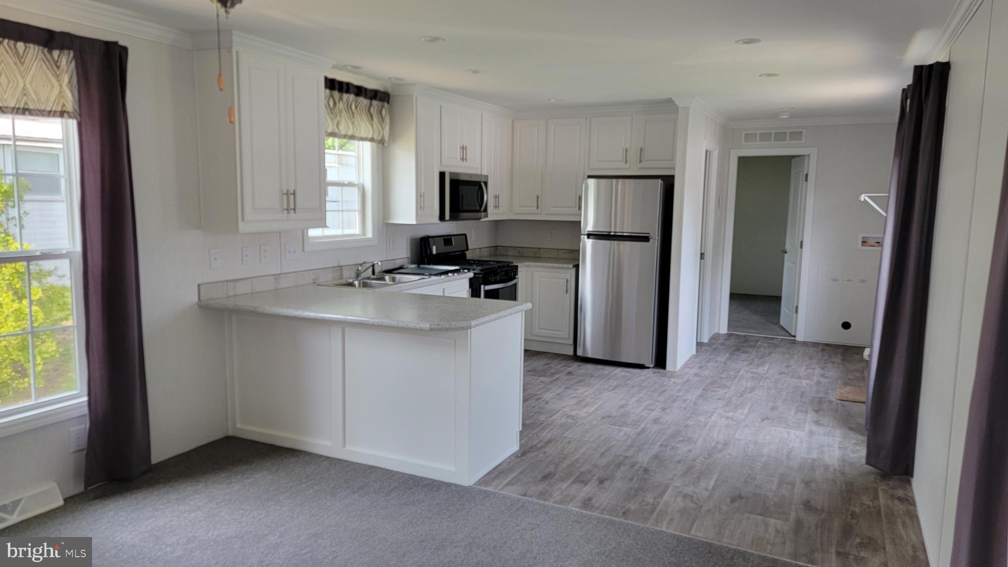 94 Valley View Road Birdsboro, PA 19508 - Photo 10 of 22 BREAKFAST BAR