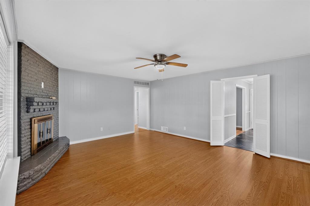 300 North Chattey Road DeSoto, TX 75115 - Photo 6 of 38