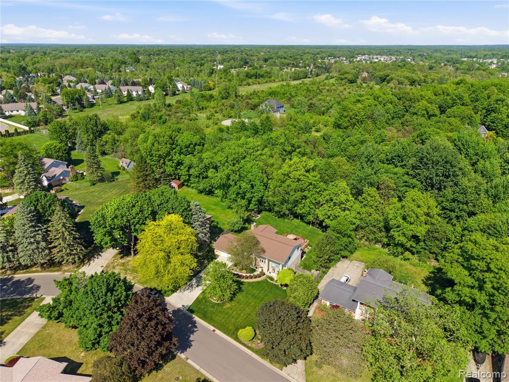 6211 Kings Scepter Road Grand Blanc, MI 48439 - Photo 70 of 82