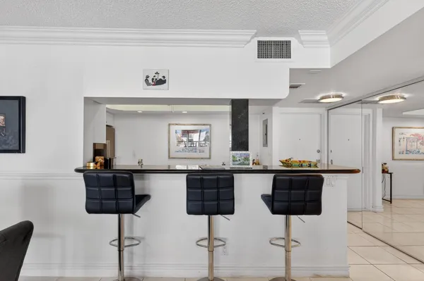 $529,999 | 1149 Hillsboro Mile, Unit 1007, Hillsboro Beach, FL 33064