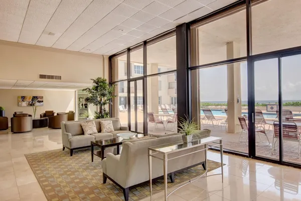 $529,999 | 1149 Hillsboro Mile, Unit 1007, Hillsboro Beach, FL 33064
