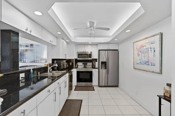 $529,999 | 1149 Hillsboro Mile, Unit 1007, Hillsboro Beach, FL 33064