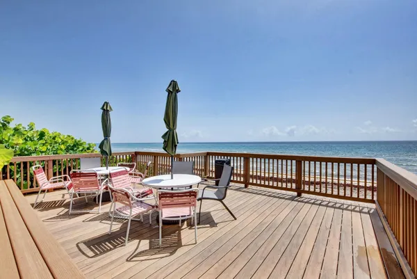 $529,999 | 1149 Hillsboro Mile, Unit 1007, Hillsboro Beach, FL 33064