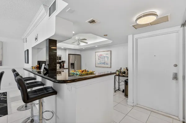 $529,999 | 1149 Hillsboro Mile, Unit 1007, Hillsboro Beach, FL 33064