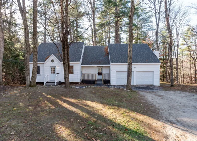 $550,000 | 8 Western Avenue, Gorham, ME 04038
