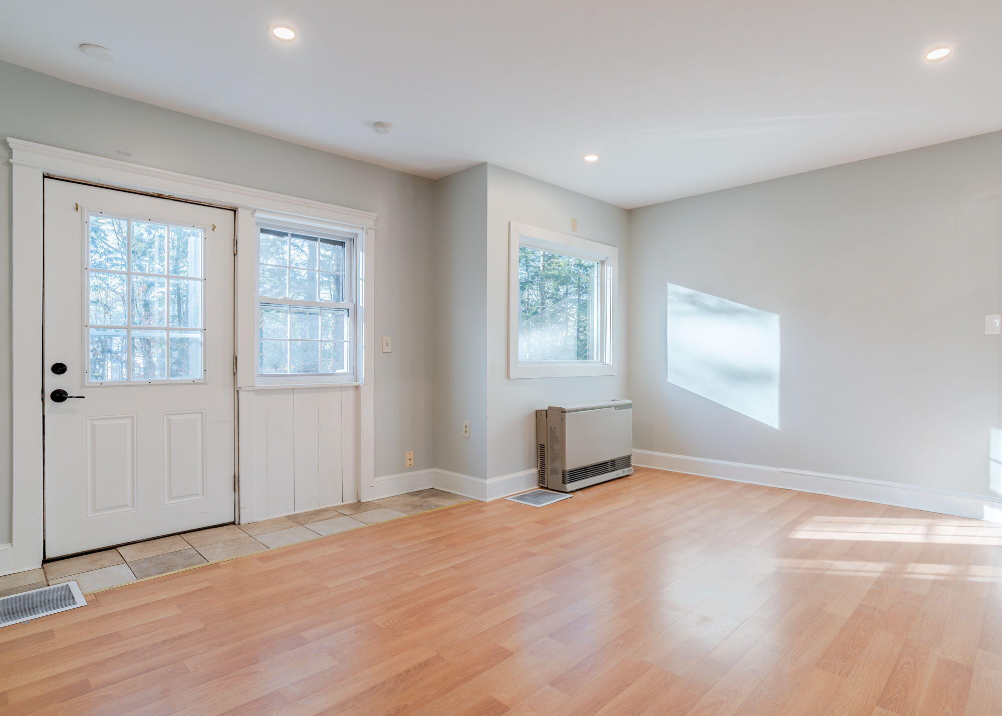 8 Western Avenue Gorham, ME 04038 - Photo 7 of 56 8WesternAve-Gorham-20