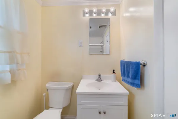 $265,000 | 162 Pine Hill Road, Thomaston, CT 06787