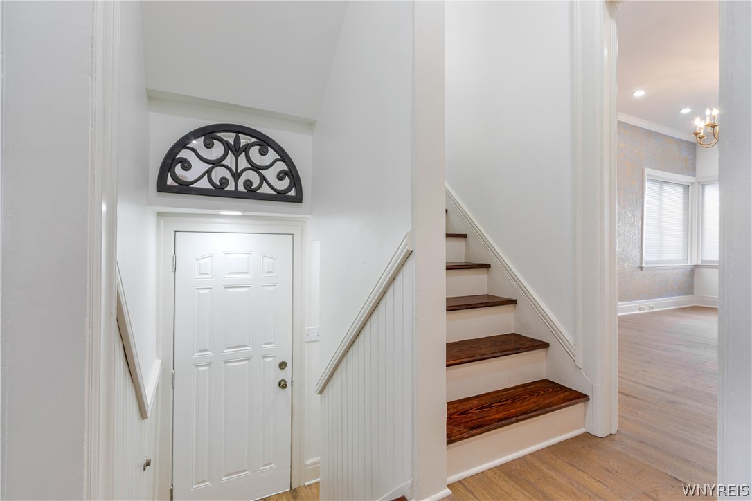 152 Military Road Buffalo, NY 14207 - Photo 13 of 28