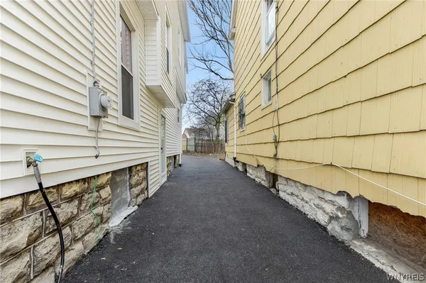 $249,000 | 152 Military Road, Buffalo, NY 14207