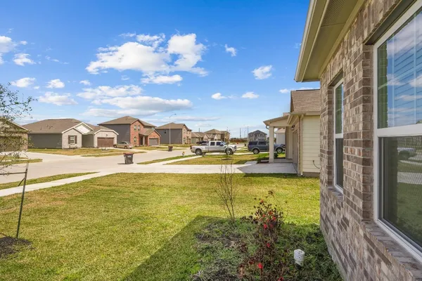 $2,200 | 6310 Highland Bnd Drive, Richmond, TX 77469