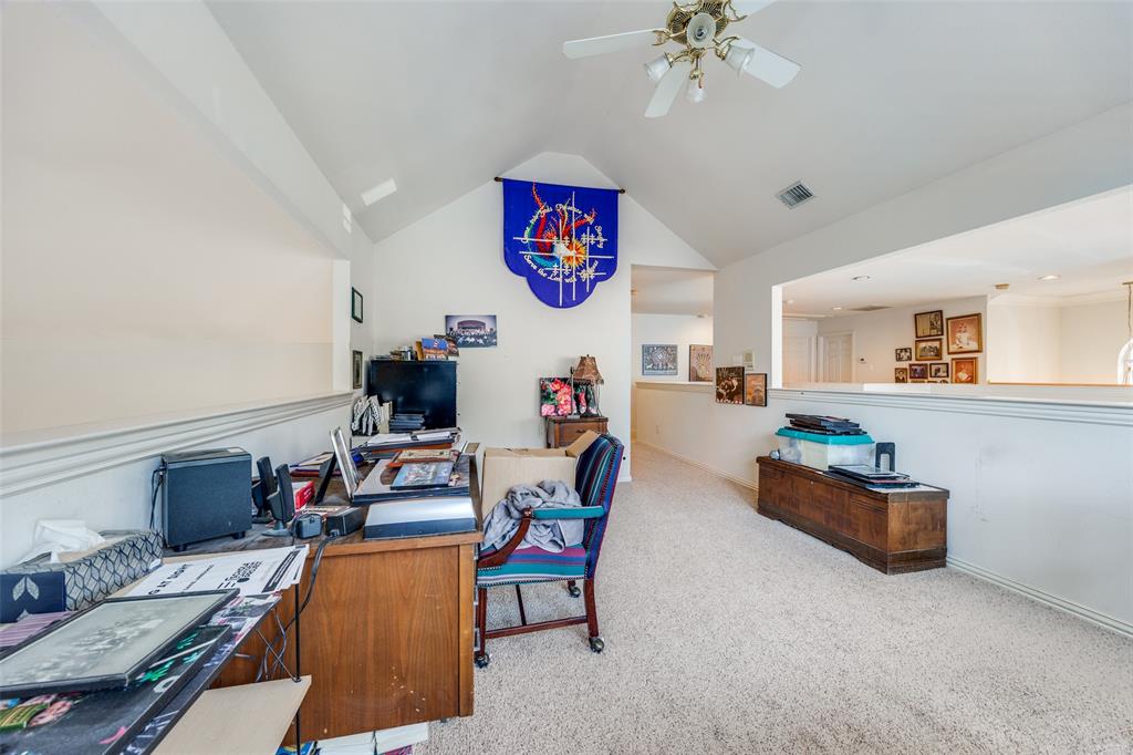 1536 Waterside Court Dallas, TX 75218 - Photo 11 of 28