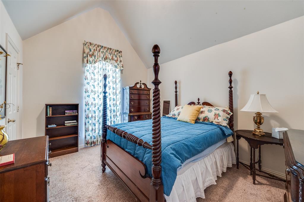 1536 Waterside Court Dallas, TX 75218 - Photo 15 of 28