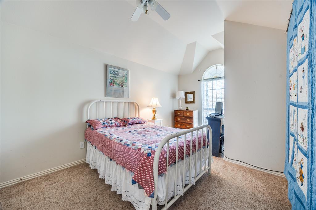 1536 Waterside Court Dallas, TX 75218 - Photo 16 of 28