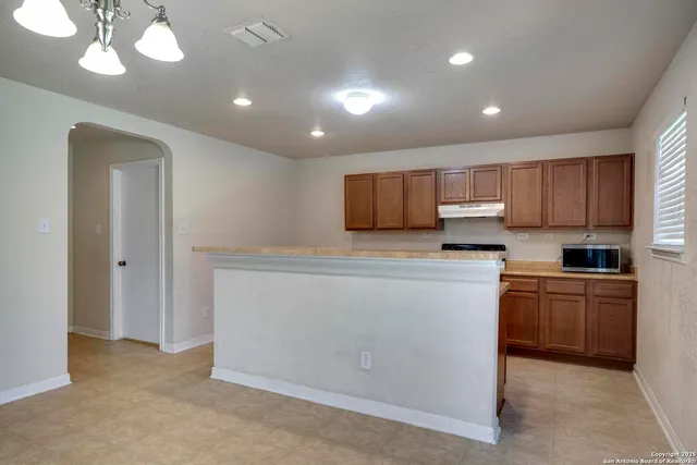 $1,995 | 225 Sandy Shoal, Boerne, TX 78006