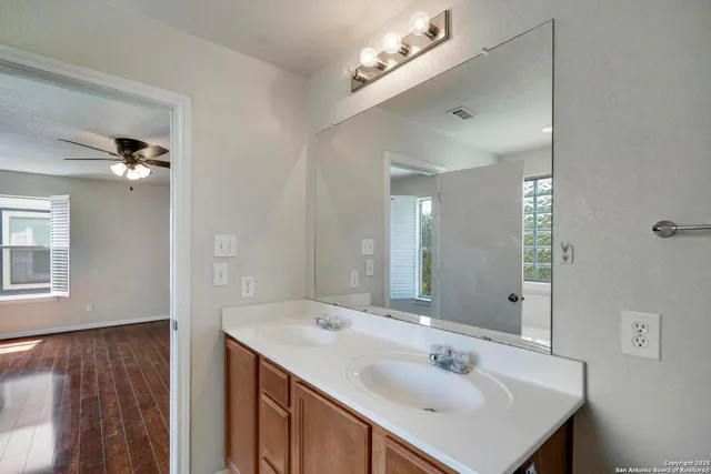 $1,995 | 225 Sandy Shoal, Boerne, TX 78006