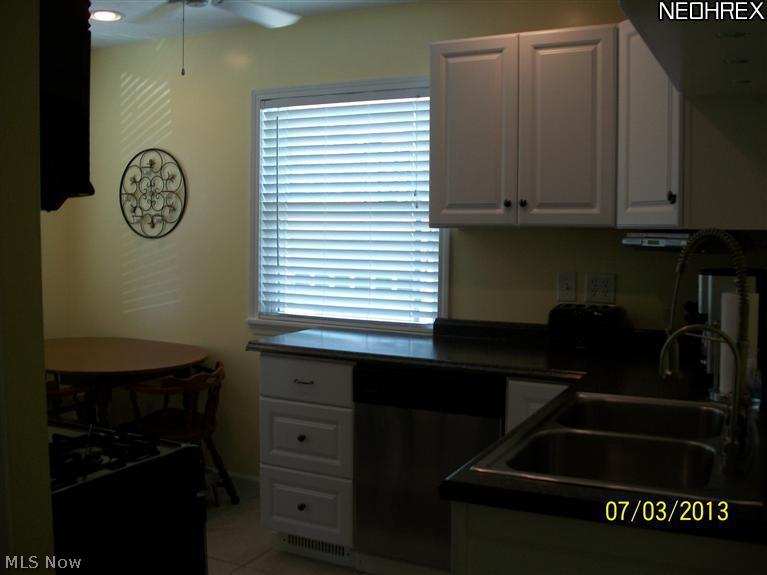 1352 Churchill Road Lyndhurst, OH 44124 - Photo 4 of 12