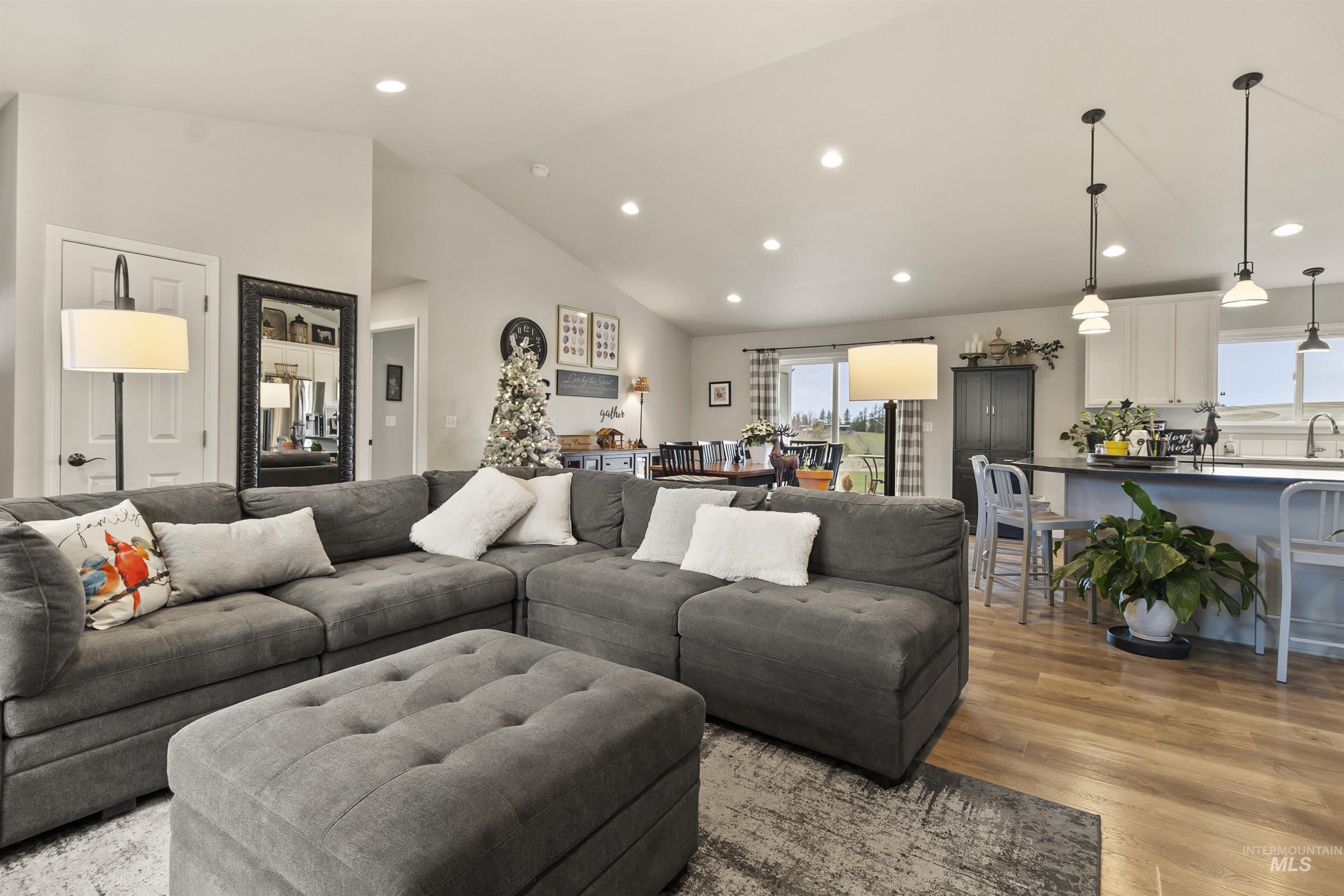 1009 Chaney Road Viola, ID 83872 - Photo 17 of 50