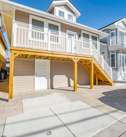 $15,000 | 3 South Richards Avenue, Unit A UPPER, Ventnor City, NJ 08406