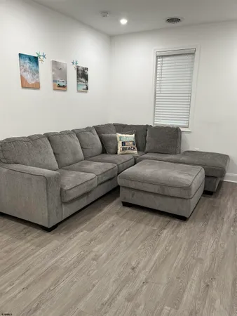 $15,000 | 3 South Richards Avenue, Unit A UPPER, Ventnor City, NJ 08406