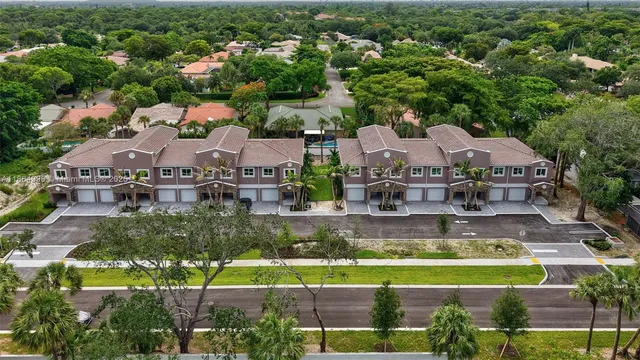 $3,800 | 1563 Northwest 94th Way, Unit 9, Coral Springs, FL 33071