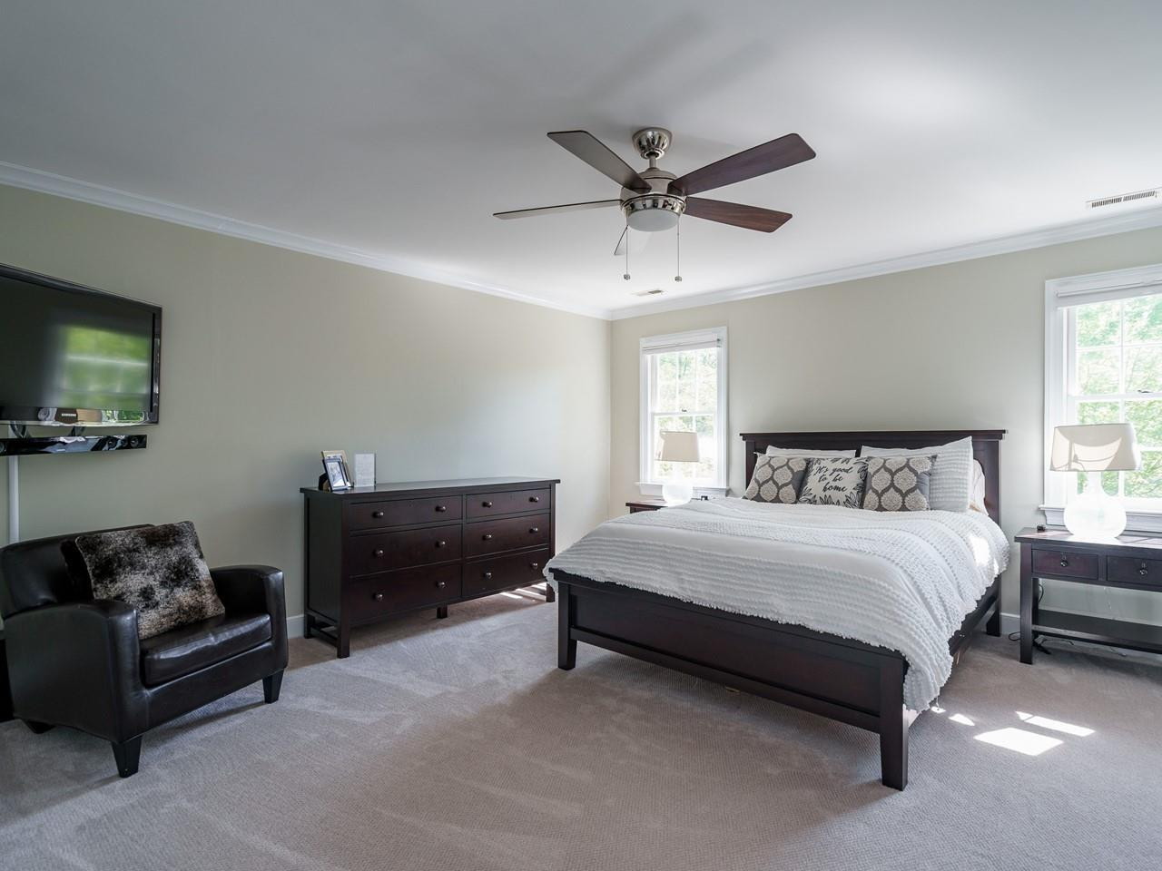2347 Hales Road Raleigh, NC 27608 - Photo 14 of 29 Photo 14