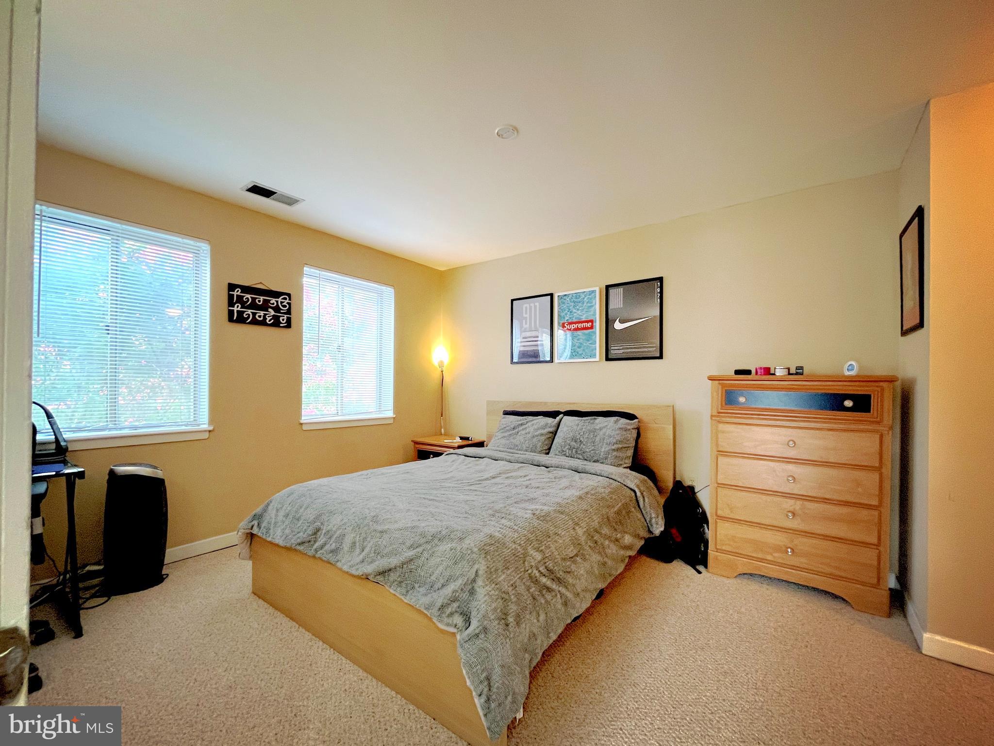 166 West Barre Street, Unit R 17 Baltimore, MD 21201 - Photo 16 of 33