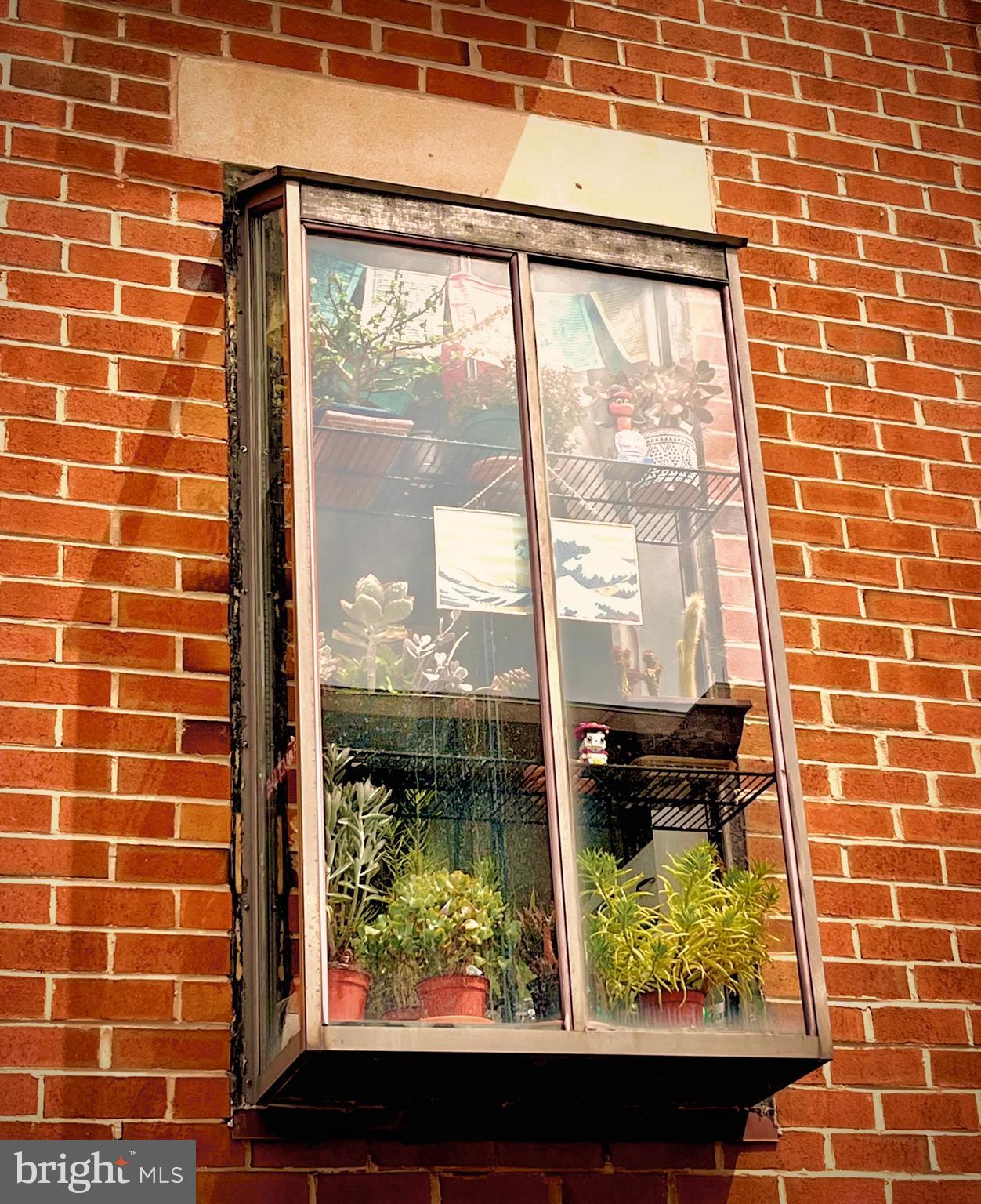 166 West Barre Street, Unit R 17 Baltimore, MD 21201 - Photo 30 of 33
