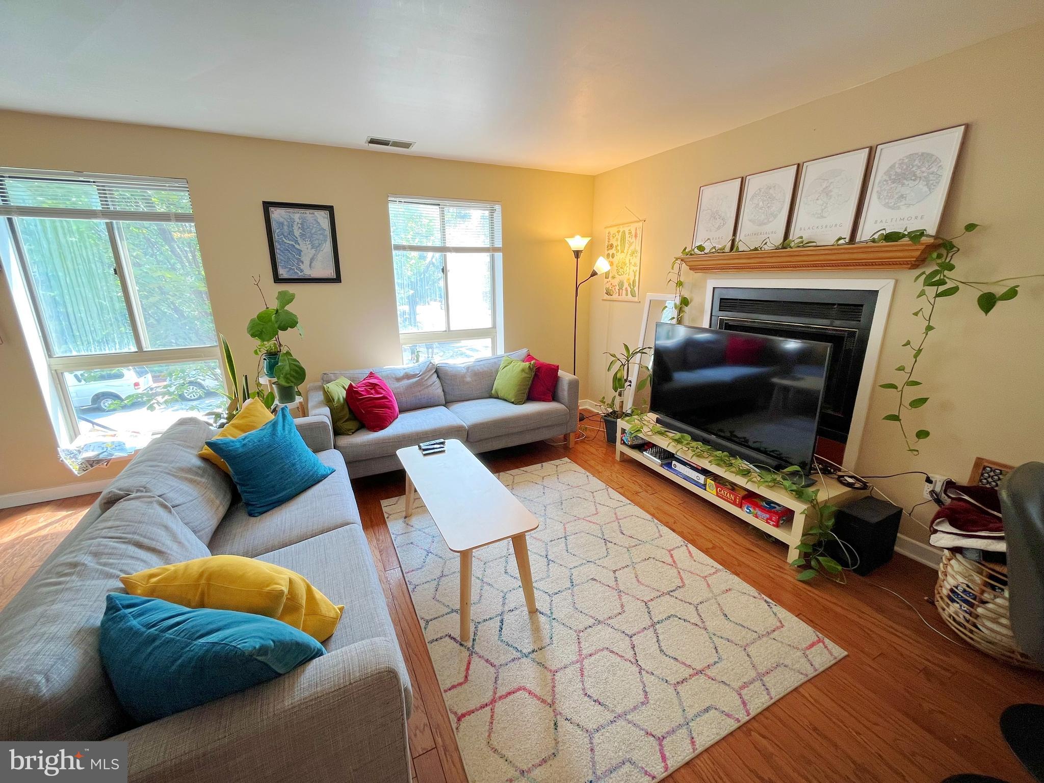 166 West Barre Street, Unit R 17 Baltimore, MD 21201 - Photo 5 of 33